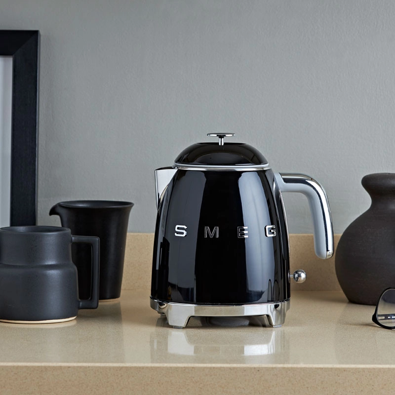 کتری برقی مینی اسمگ رنگ مشکی مدل KLF05