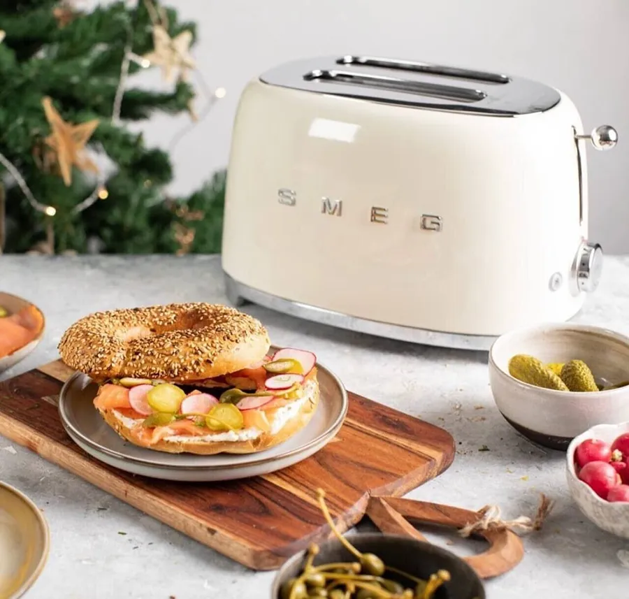 توستر 2 اسلایس کوچک اسمگ رنگ کرم مدل TSF01