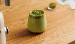کف شیر ساز برقی برند اسمگ و طرز تهیه ماچا لاته